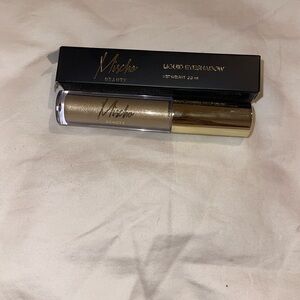 Mischa liquid eyeshadow in ijama